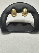 Lucky nugget hoop earrings